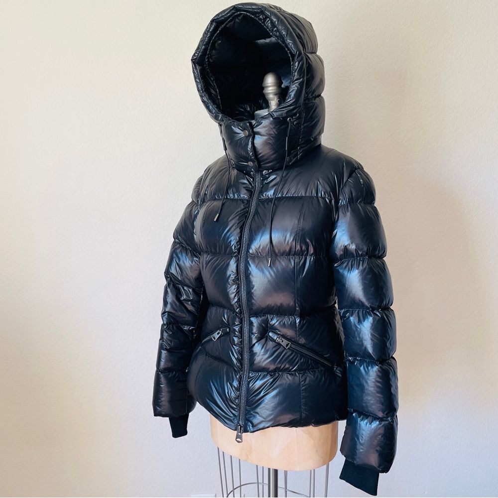 ♥️ Mackage
Madalyn Lustrous Light Down Jacket with Hood Large BLACK - Picture 7 of 16